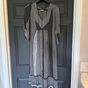 Universal Threads Dress